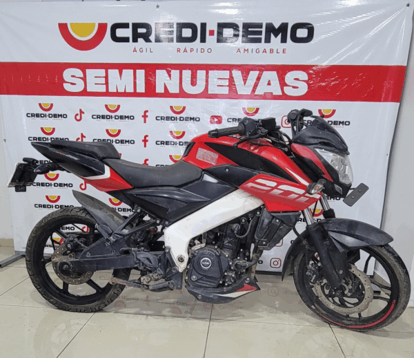 BAJAJ PULSAR200 2023